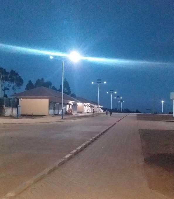樟树市非洲科特迪瓦太阳能路灯工程